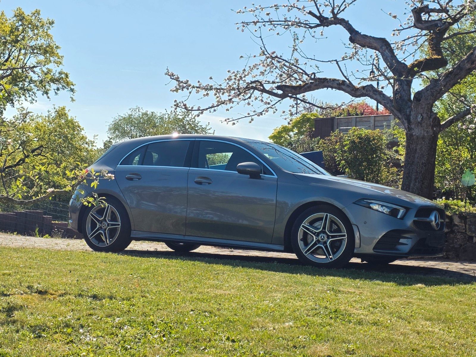 MERCEDES-BENZ A 250 DCT -