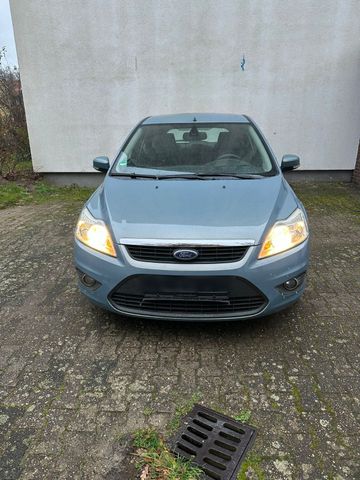 Ford Ideal-Zustand/Focus 2008/1.6Euro4/Tüv&Au b...