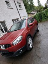 Nissan Qashqai 2.0 dCi Automatik | Navi | ... - Nissan Qashqai+2 mit Diesel-Antrieb: Automatik