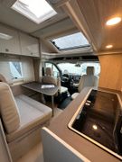 Bürstner Lineo T 700 - Queensbett
