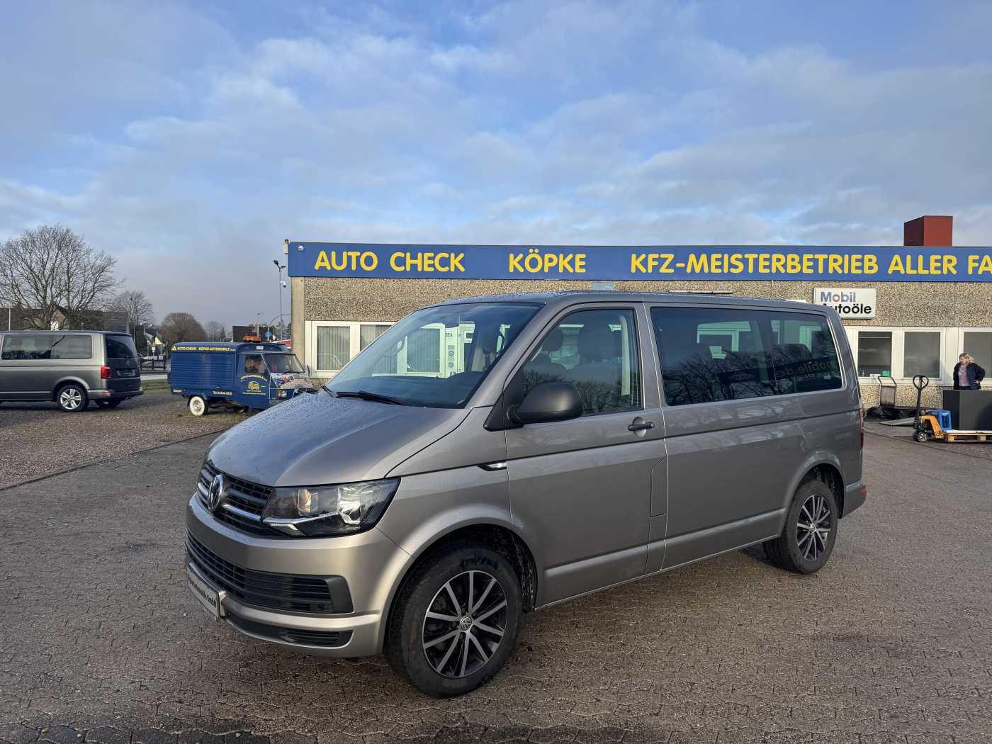 Volkswagen Multivan T6 2.0 TDI/AHK/3 Zonen Clima./PDC