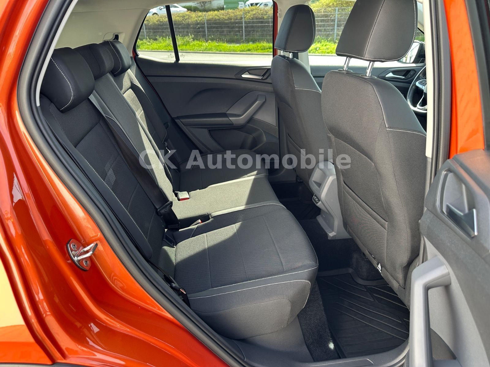 Fahrzeugabbildung Volkswagen T-Cross Style 1.0 TSi DSG/Navi/LED/ACC/Kamera