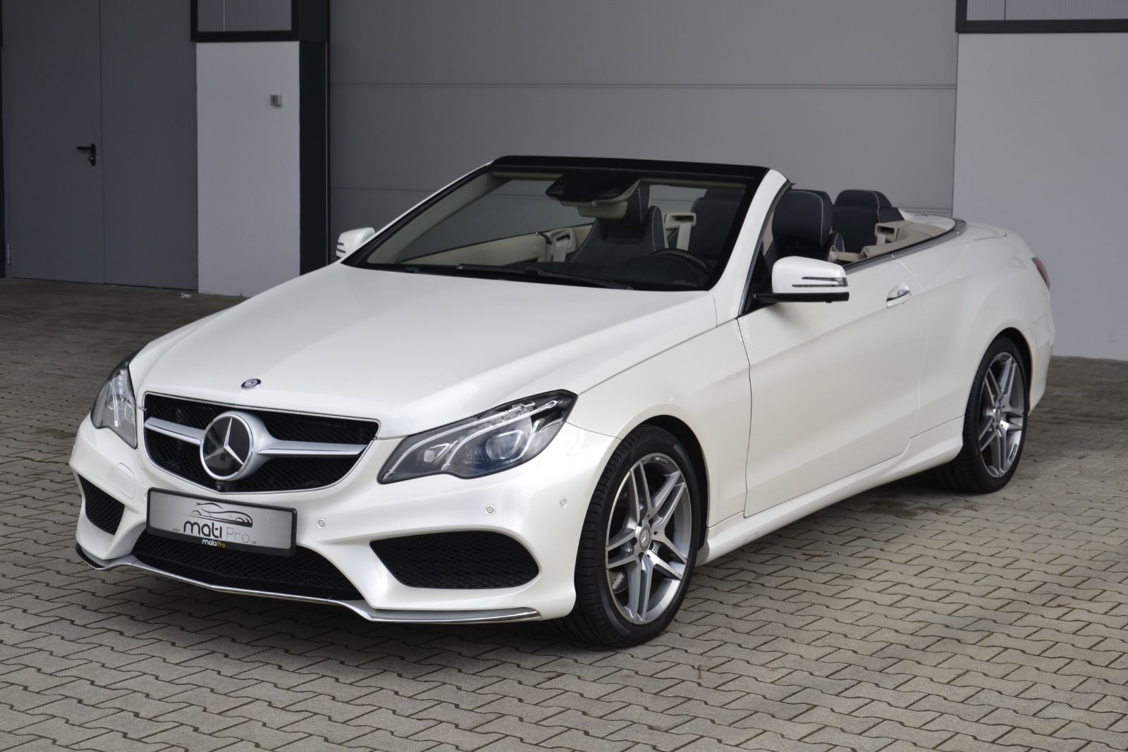 MERCEDES-BENZ E 400 Cabrio*AMG*360*MEMO*LED*H/K*