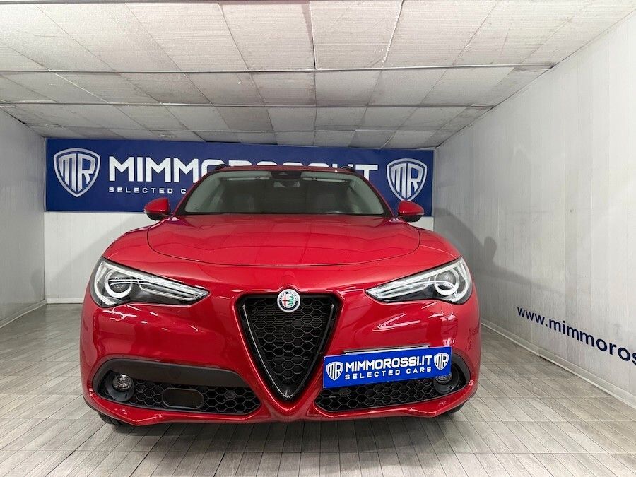 Alfa Romeo Stelvio 2.2 T 190 CV Q4 Sprint Auto imagem 2