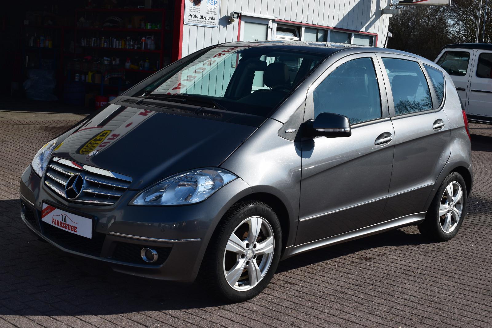 Mercedes-Benz A 200 Elegance Pano Sitzheizung Insp. Neu