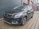 Peugeot 2008 1.2 e-THP Allure Panorama, Navi, Kamera - Peugeot 2008 Gebrauchtwagen in München