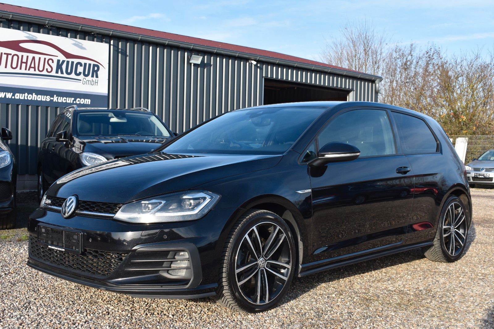 Fahrzeugabbildung Volkswagen Golf VII Lim. GTD BMT/Start-Stopp DYNAUDIO