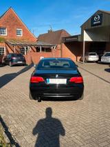 BMW 320 Baureihe 3 Coupe 320i - BMW 320 mit Benzin-Antrieb: Sportwagen