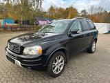 Volvo XC 90 XC90 D5 Momentum Geartronic - Volvo XC90 aus 2013: Geländewagen