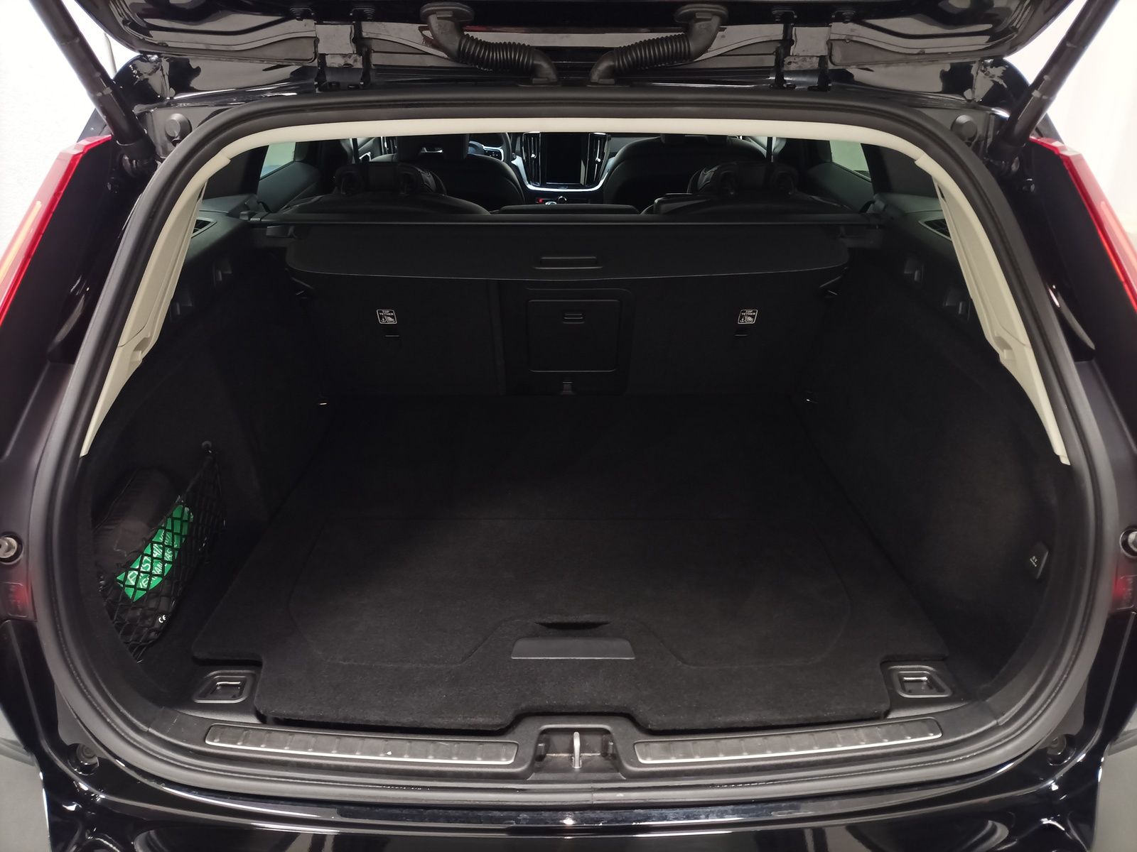 Volvo V 60 T6 AWD|AHK|Navi|HUD|LED foto 6
