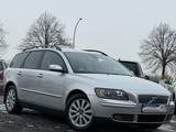 Volvo V50 Kombi 2.4 Momentum*Automatik*Nav*AHK*2.Hand* - Volvo V50: Automatik