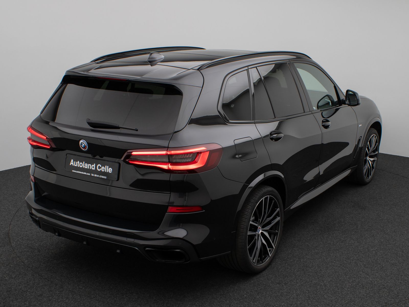 Fahrzeugabbildung BMW X5 xD40d M Sport 360°Laser HUD DAB H/K AHK ACC