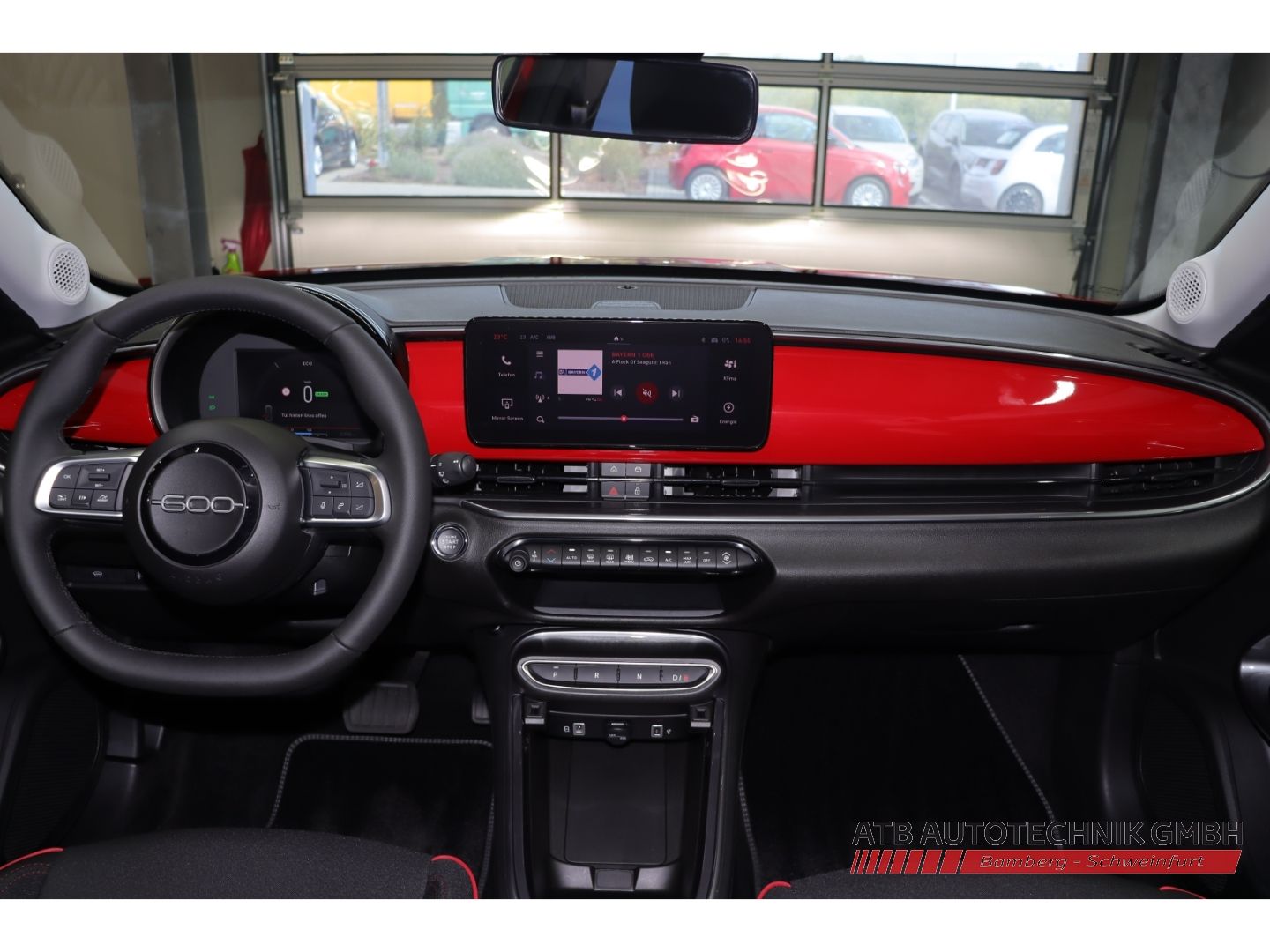 Fahrzeugabbildung Fiat 600e 54kWh Red SOH 97,1% LED Apple CarPlay Klima