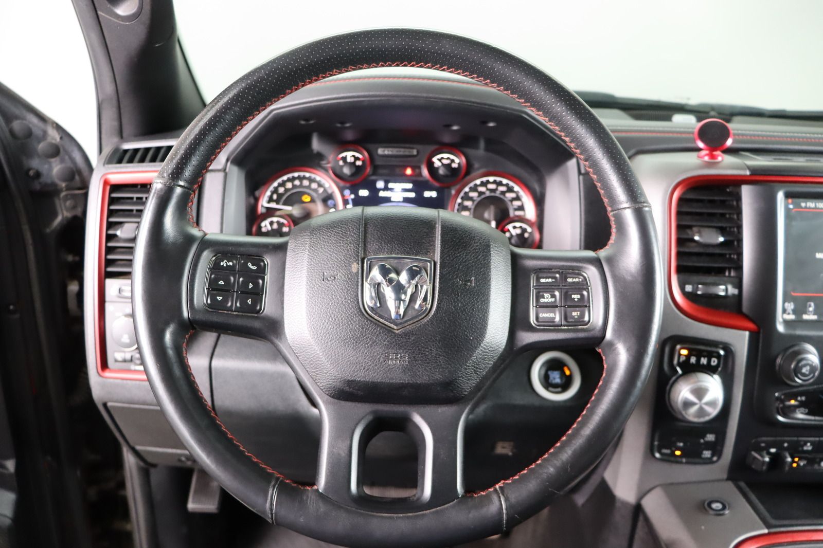 Fahrzeugabbildung Dodge Ram 1500 Rebel * Navi * el. Sitze * RFK