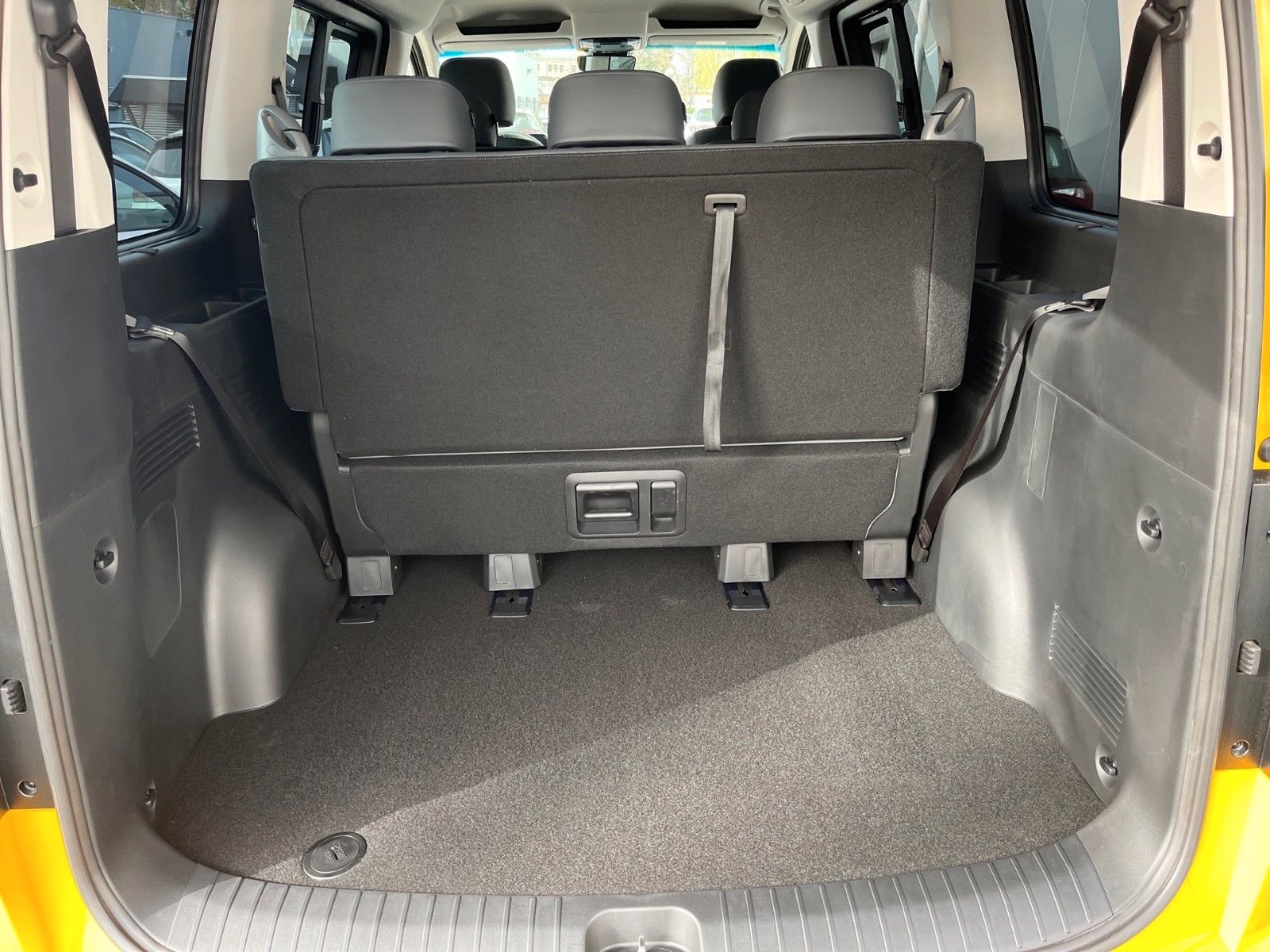 Fahrzeugabbildung Hyundai STARIA 2.2 CRDi 2WD PRIME 9-Sitzer LEDER el. Tür