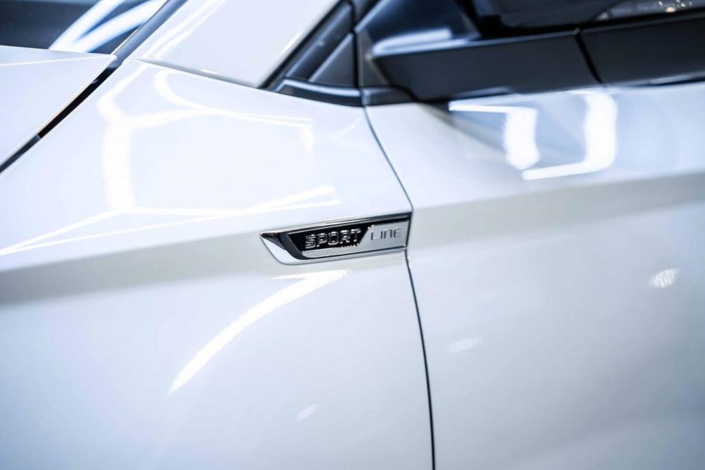 Skoda Karoq 2022 г. Белый, пробег 54615 км