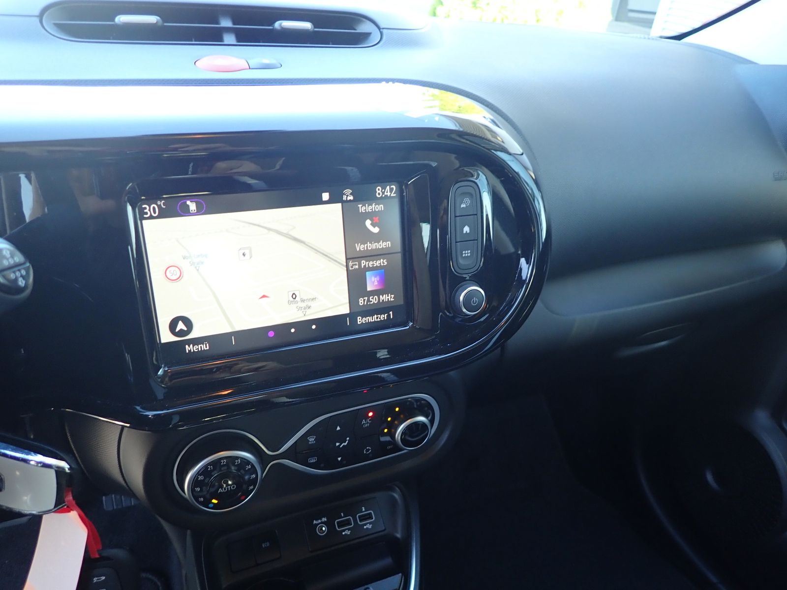 Fahrzeugabbildung Renault Twingo Urban Night Electric
