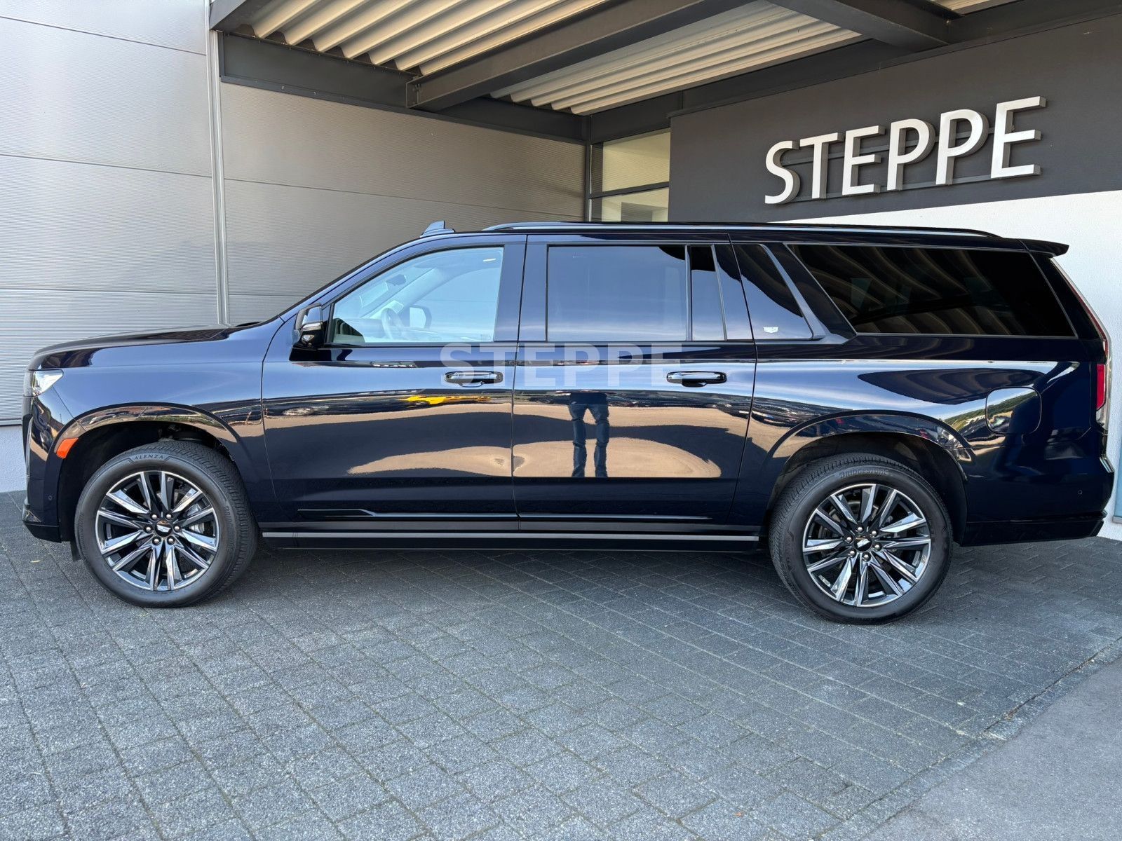 Cadillac Escalade 6.2 V8 ESV Sport Platinum EU-Navi AHK