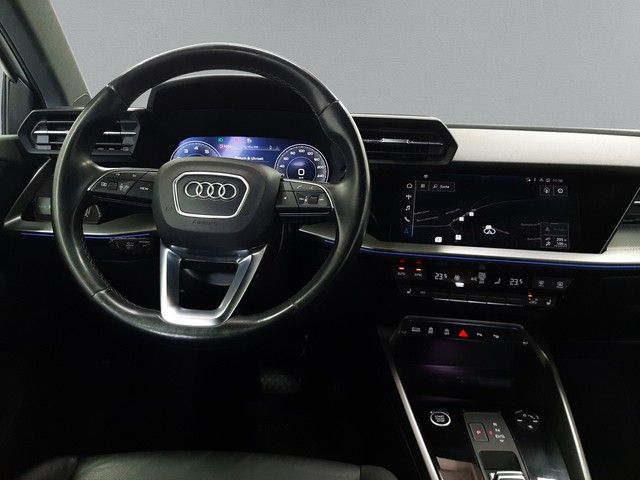 Fahrzeugabbildung Audi A3 Sportback 35TFSI S-tronic Navi Leder NUR GEWE