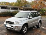 Toyota RAV 4 2.0 4x4 KLIMA TÜV Neu - gebrauchte Toyota RAV 4 aus dem Jahr 2002