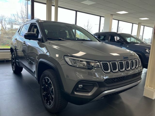 Jeep Compass High Upland Plug-In Hybrid 4WD