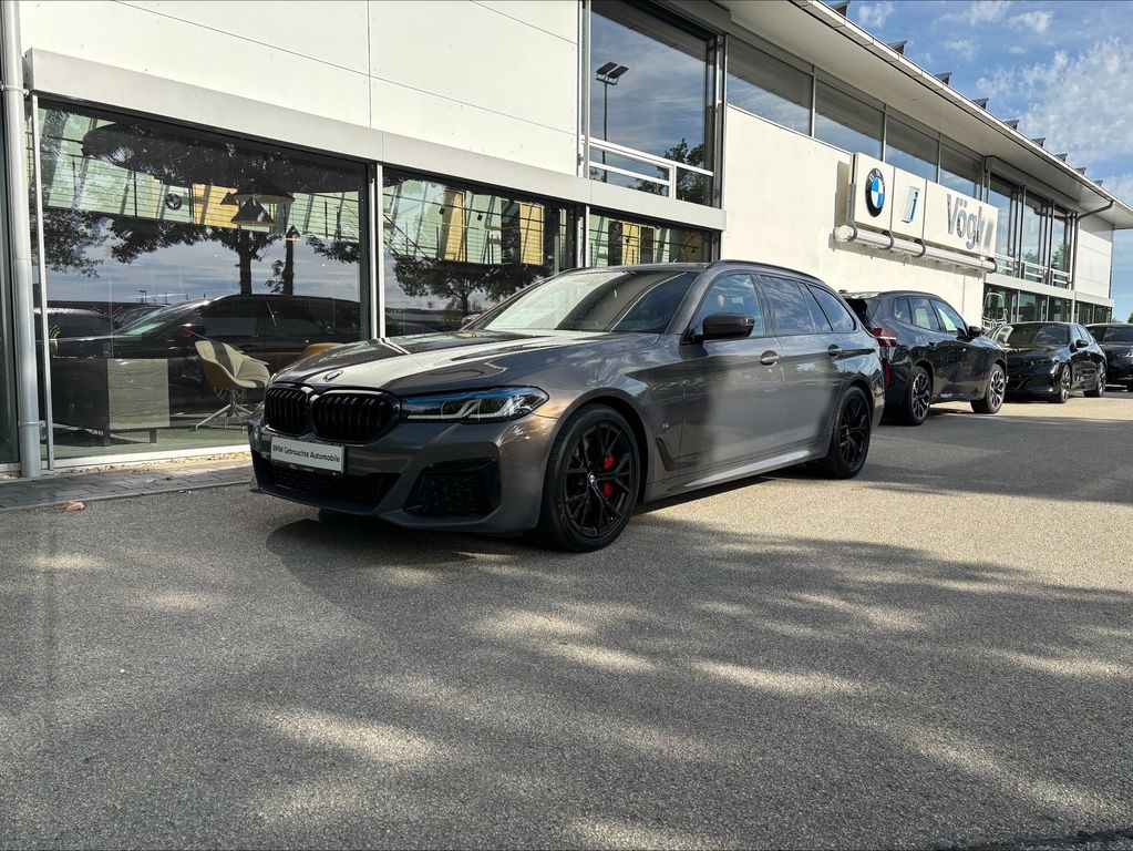Image of BMW 530