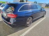 Mercedes-Benz E 400 d 4MATIC T Autom. - - mit Diesel-Antrieb: Beige, Head-Up Display, Kombi