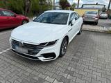 Volkswagen VW Arteon 2.0 TSI DSG R-Line - Volkswagen Arteon in Nürnberg