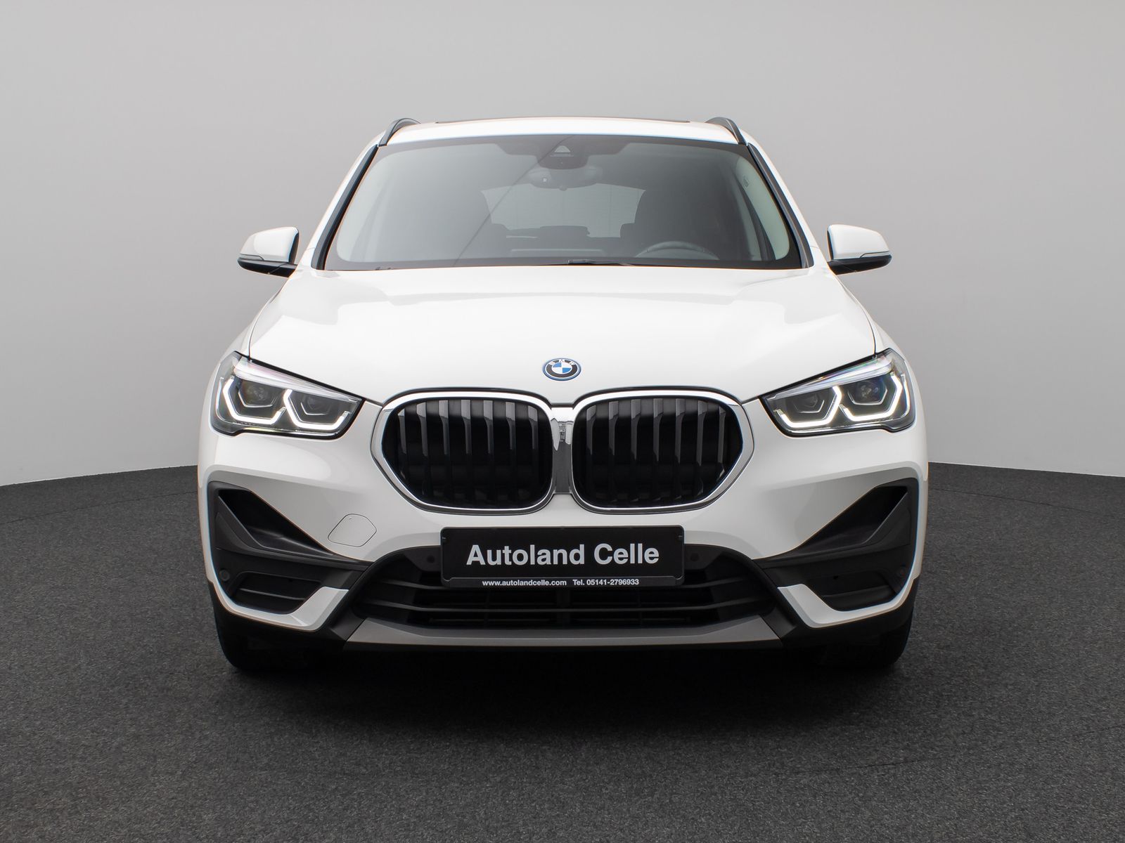 Fahrzeugabbildung BMW X1 xD25e Panorama Kamera DAB HUD Leder LED Alarm