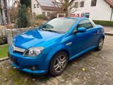 Opel Tigra 1.4 Cabrio, nur 126000 km! - Opel Tigra mit Benzin-Antrieb: Cabrio, 1.4