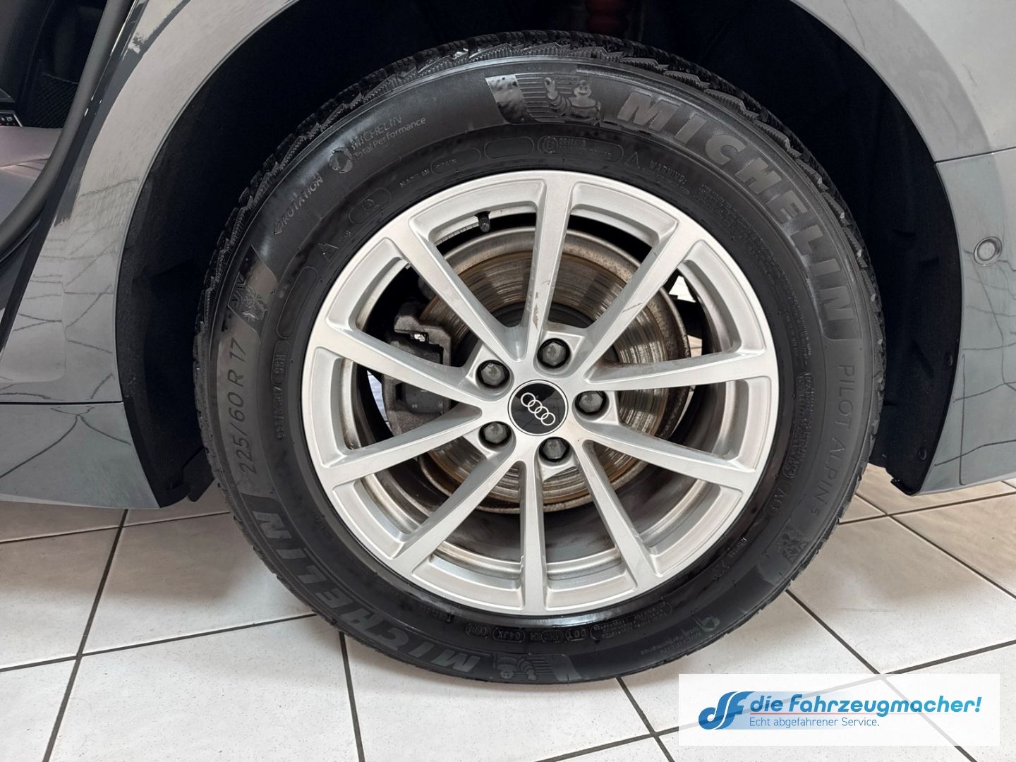 Fahrzeugabbildung Audi A6 Avant 40 TDI Navi LED ACC El. Heckklappe Mehr