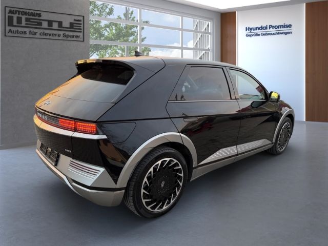 Fahrzeugabbildung Hyundai IONIQ 5 Uniq Elektro 4WD +LEDER+LED+PDC+RFK+KLIM