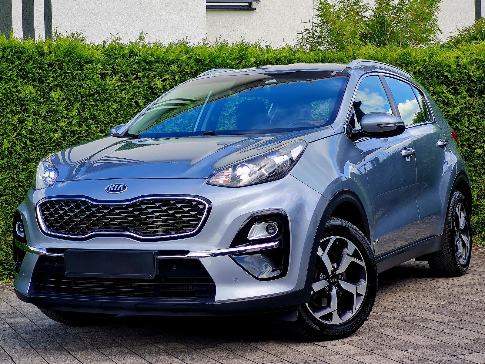KIA Sportage - 1