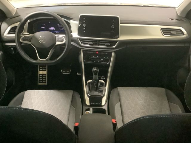 T-ROC MOVE 1.5 TSI DSG  LED, Navi, SHZ