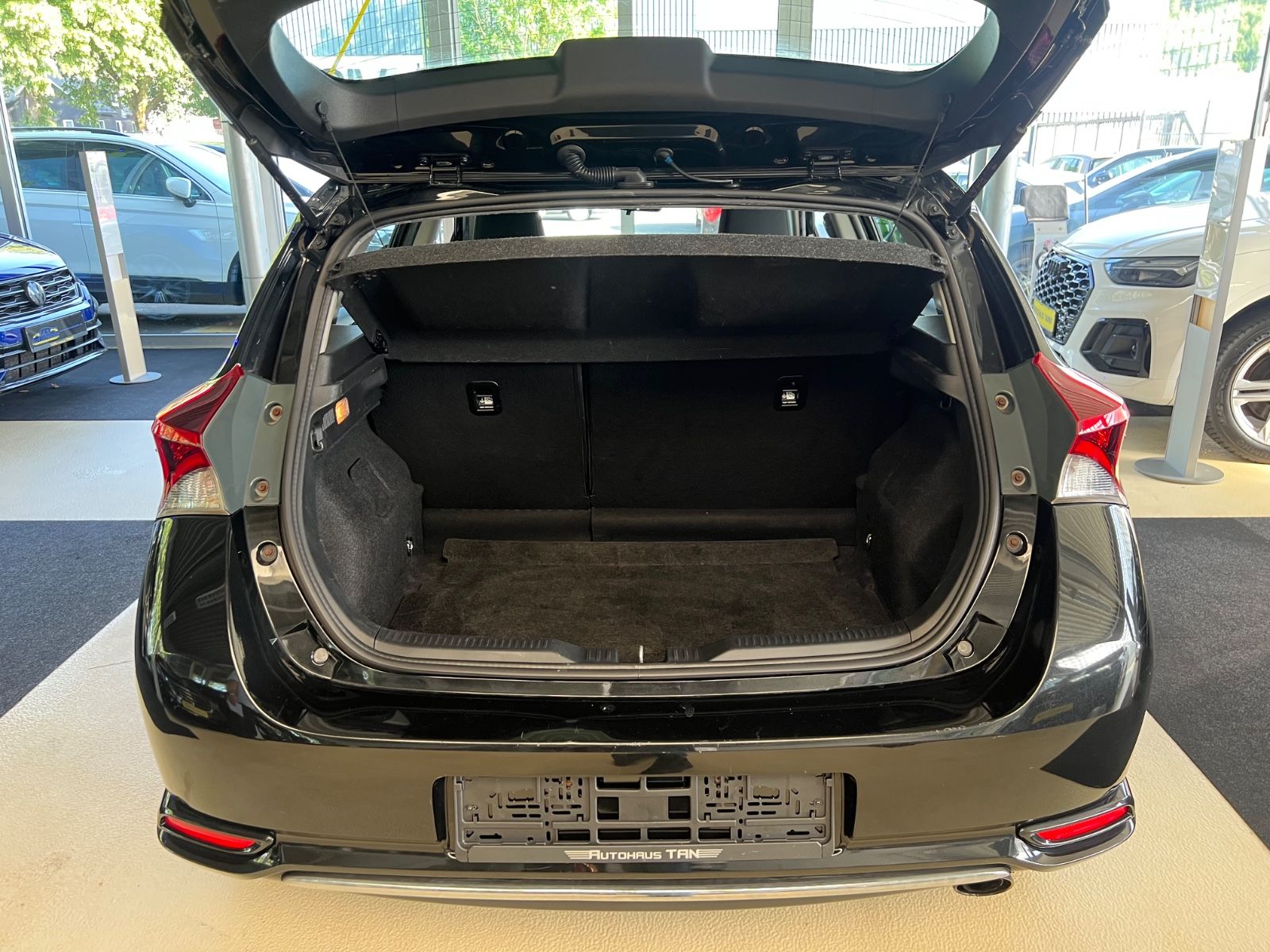 Fahrzeugabbildung Toyota Auris Comfort