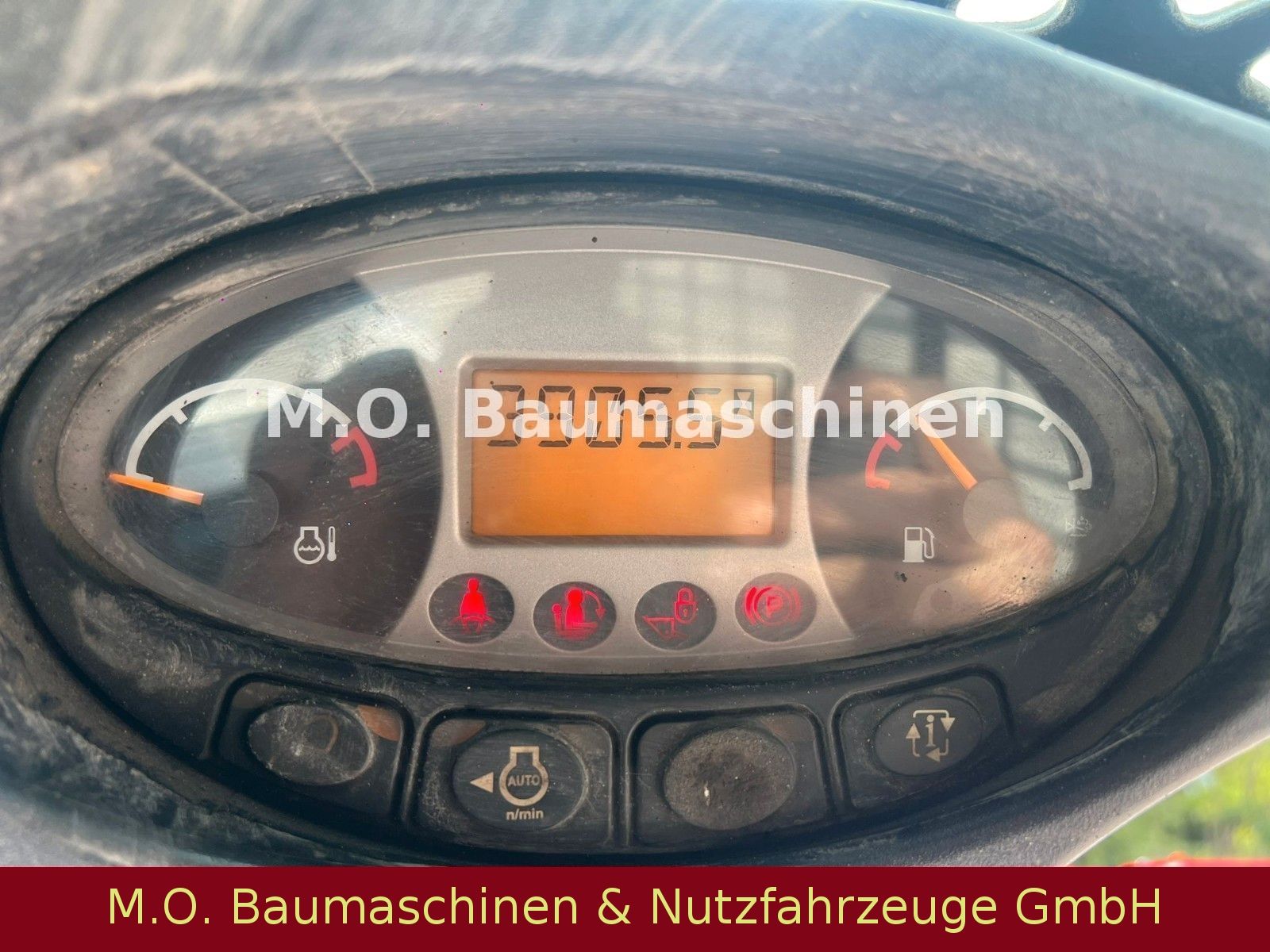 Fahrzeugabbildung Bobcat S 450 / Kompaktlader / SW/