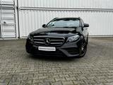 Mercedes-Benz E 350d AMG / Multibeam / Burm / Massage / Beige
