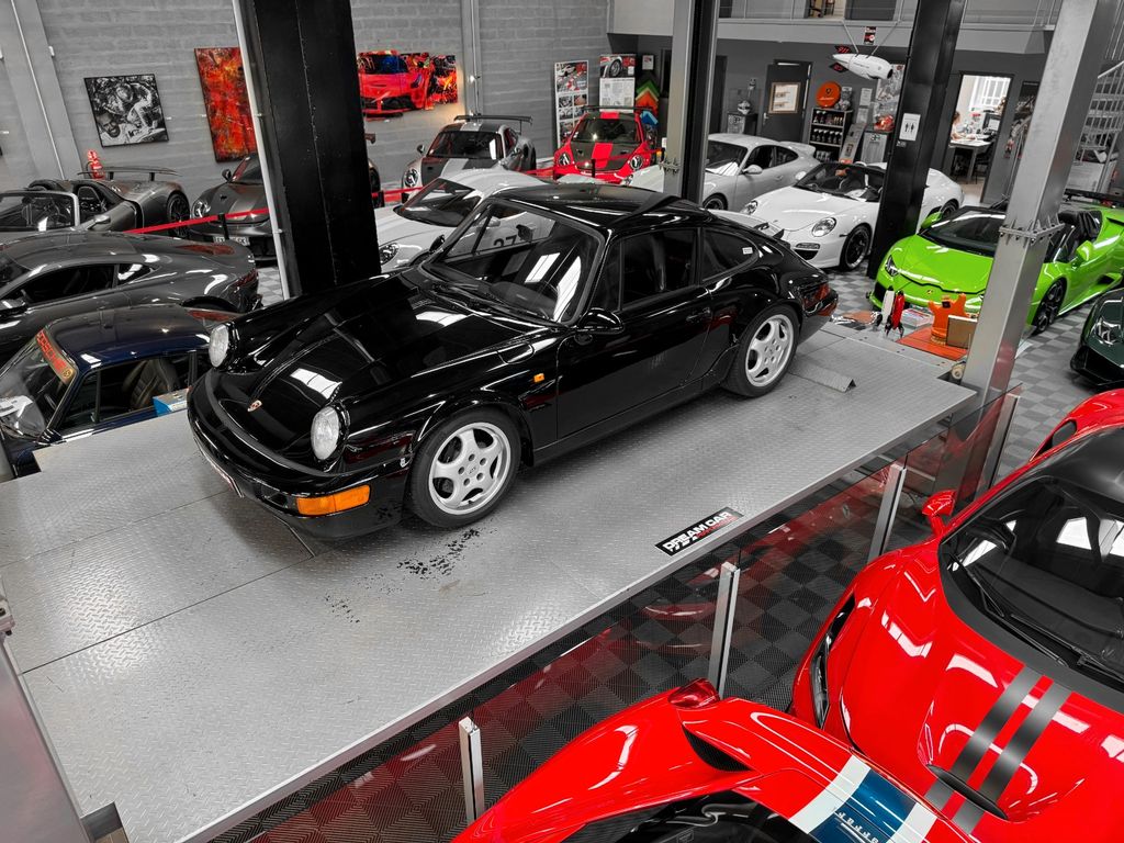 Porsche 964