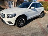 Mercedes-Benz GLC 250 4MATIC Autom. ,Leder, Panorama, AHK el. - Mercedes-Benz GLC-Klasse Gebrauchtwagen in Hamburg
