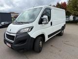 Peugeot Boxer Kasten 330 L1H1 Premium BlueHDi 120*Klima - Peugeot Boxer in Stuttgart