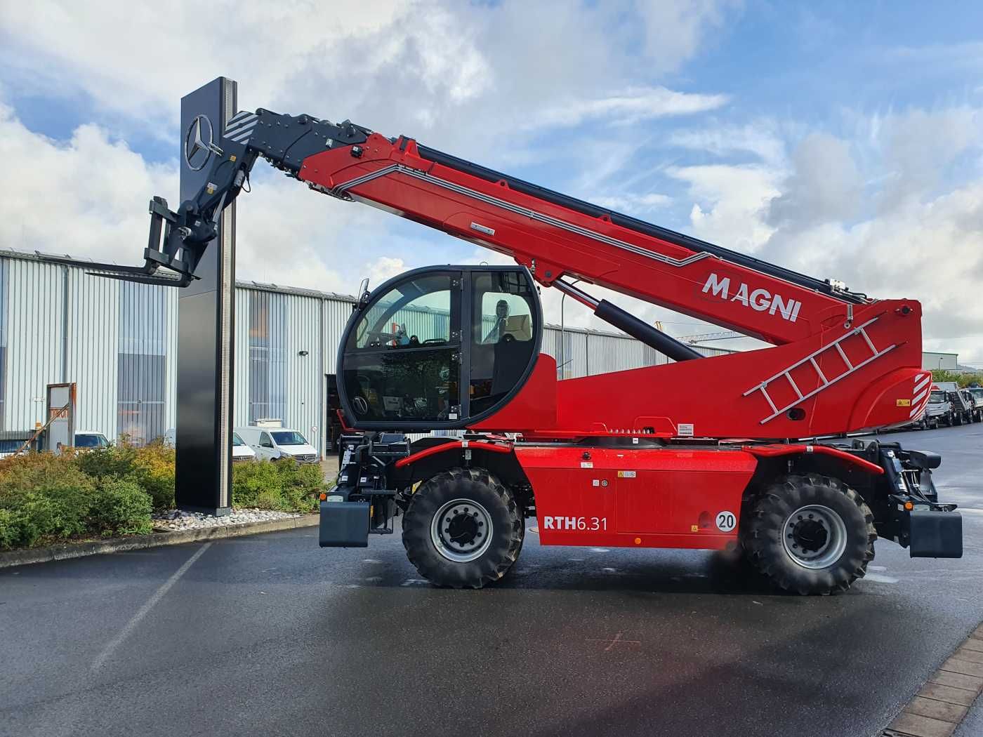 Fahrzeugabbildung Andere Magni RTH 6.31 SH / 6to Hubkraft / Funk / NEU
