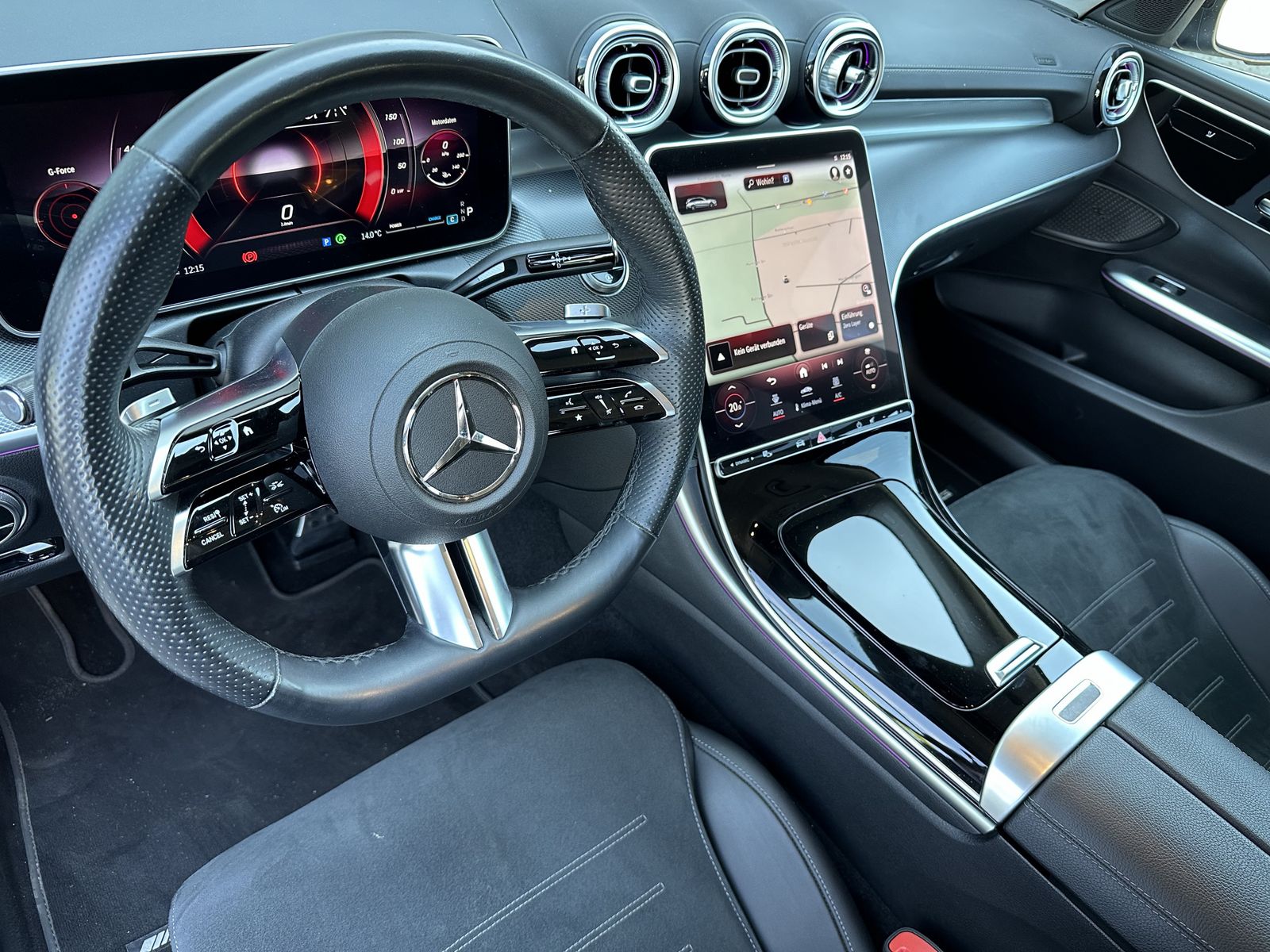 Fahrzeugabbildung Mercedes-Benz C 220d T AMG-Line NAV+LED+DISTRONIC+CARPLAY+SPUR