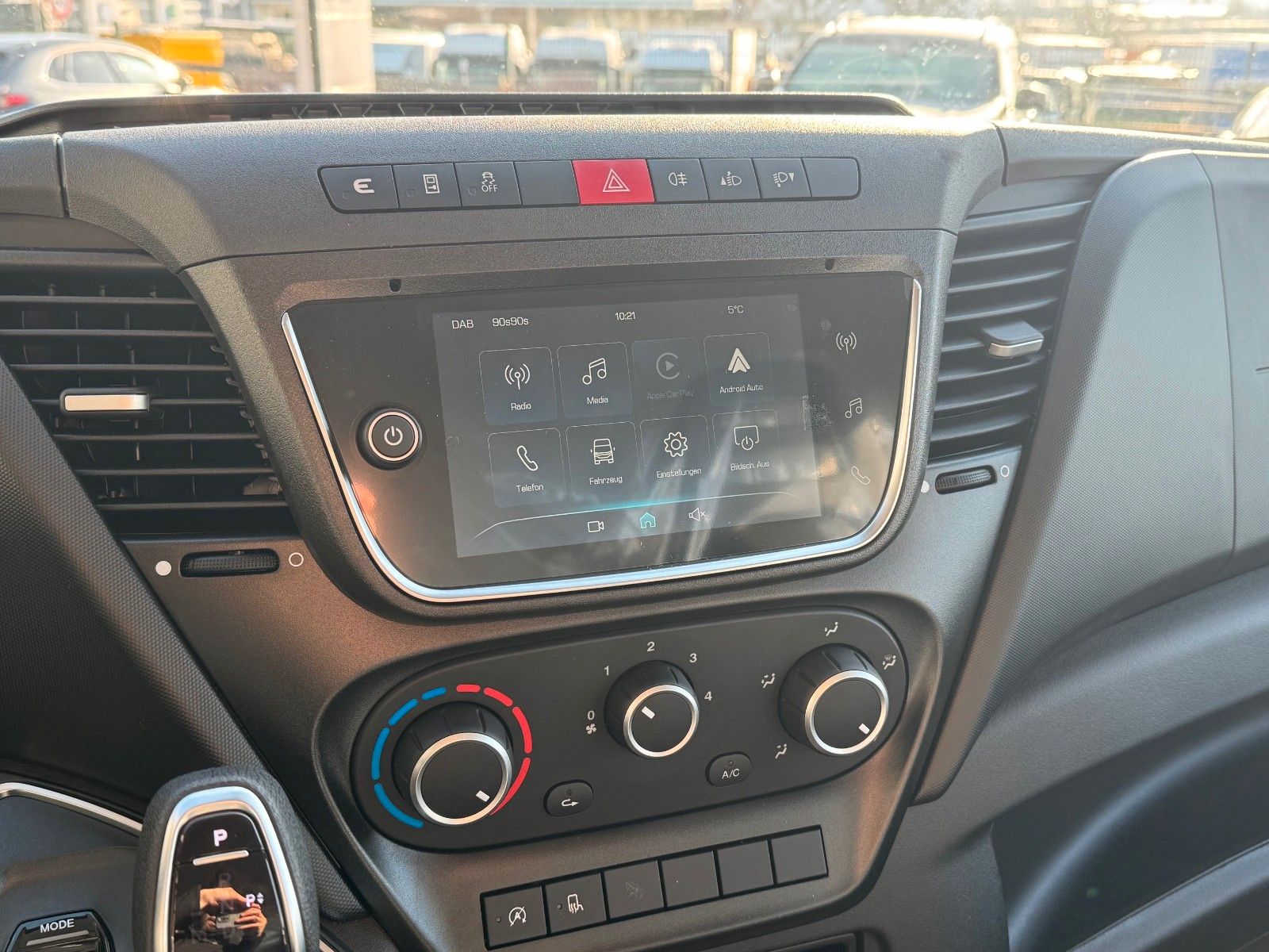 Fahrzeugabbildung Iveco Daily 35S14 A8*R3.450mm*Automatik*Kamera*2Sitze*