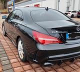 Mercedes-Benz CLA 220 4MATIC  AMG Line - Mercedes-Benz CLA 220 mit Benzin-Antrieb: Automatik