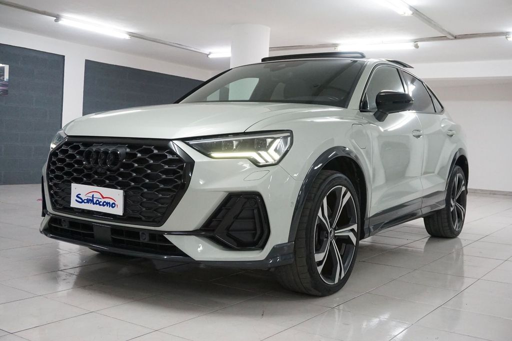 Image of Audi Q3