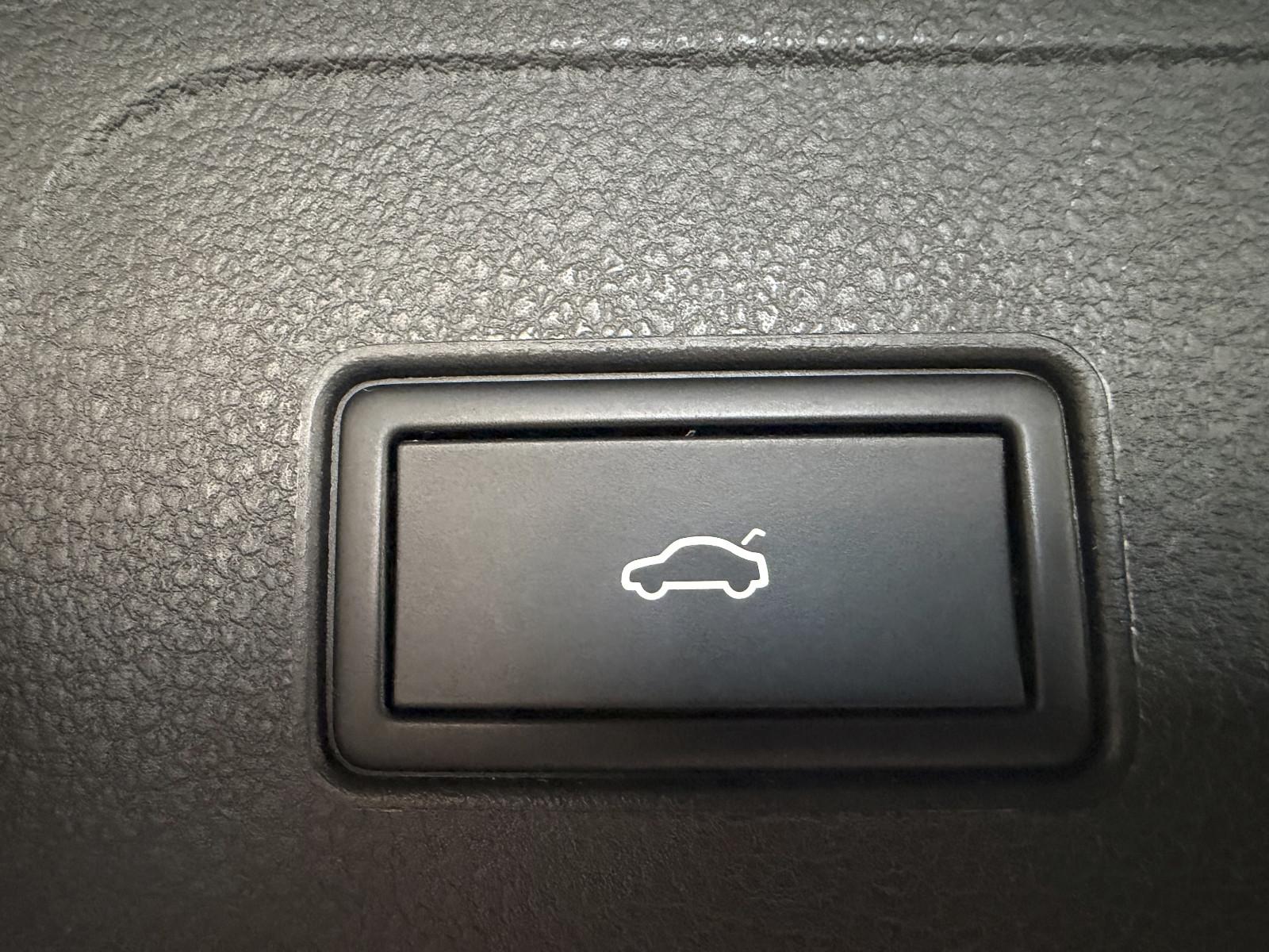 Volkswagen Passat LED Navi Massage AHK Kamera Alu, миниатюра 14
