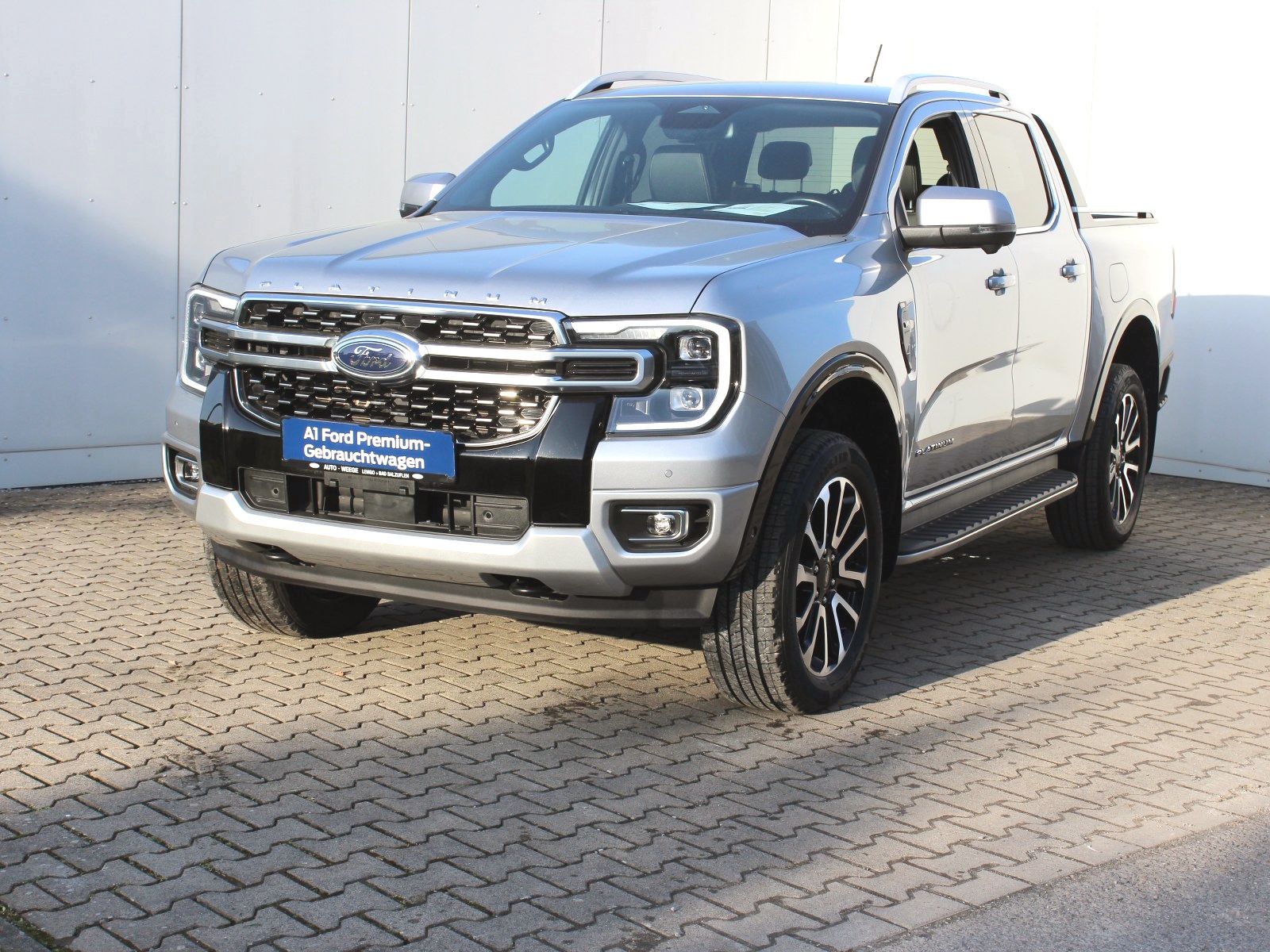 Fahrzeugabbildung Ford Ranger Platinum e-4WD Doppelkabine
