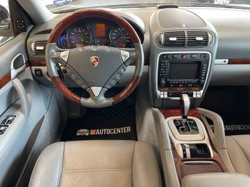 Porsche Cayenne *LEDER*NAVI*KLIMA*BOSE*BI-XENON*TEMPOMAT