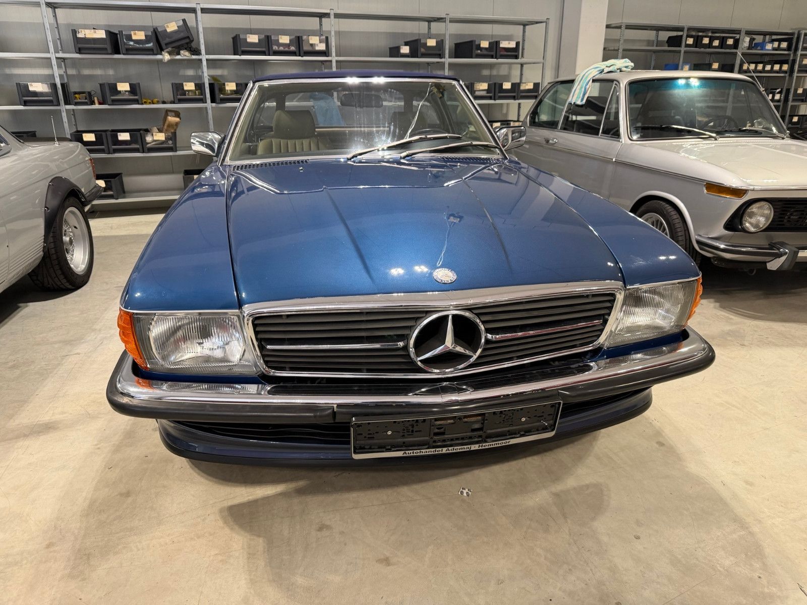 Fahrzeugabbildung Mercedes-Benz SL 300