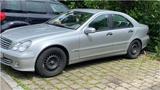 Mercedes-Benz Mercedes, C-Klasse 2005 Benzin - gebrauchte Mercedes-Benz E 200 aus dem Jahr 2005